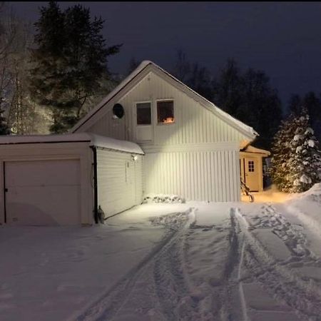 Own Private Room In A Big House! Luleå Εξωτερικό φωτογραφία